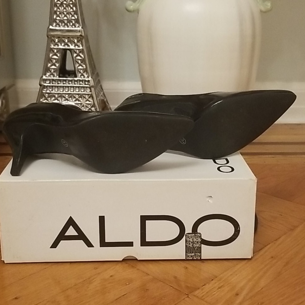 Shoes - Picture 2 of 3